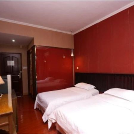 Starway Flower Hotel Чънду Екстериор снимка